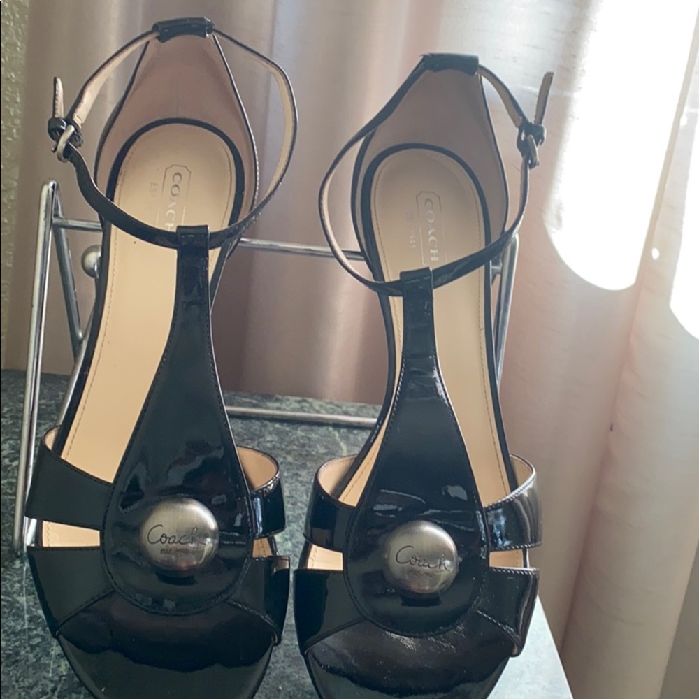 Coach Hellena soft patent leather shoes